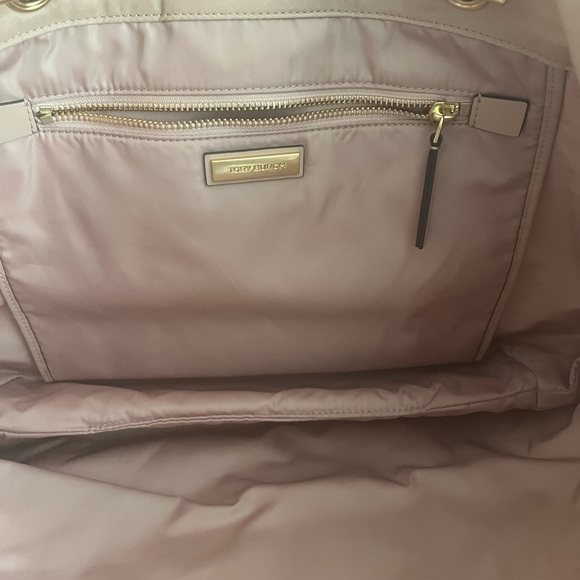 Tory Burch Ella pink sand gold chain tote - Picture 6 of 11